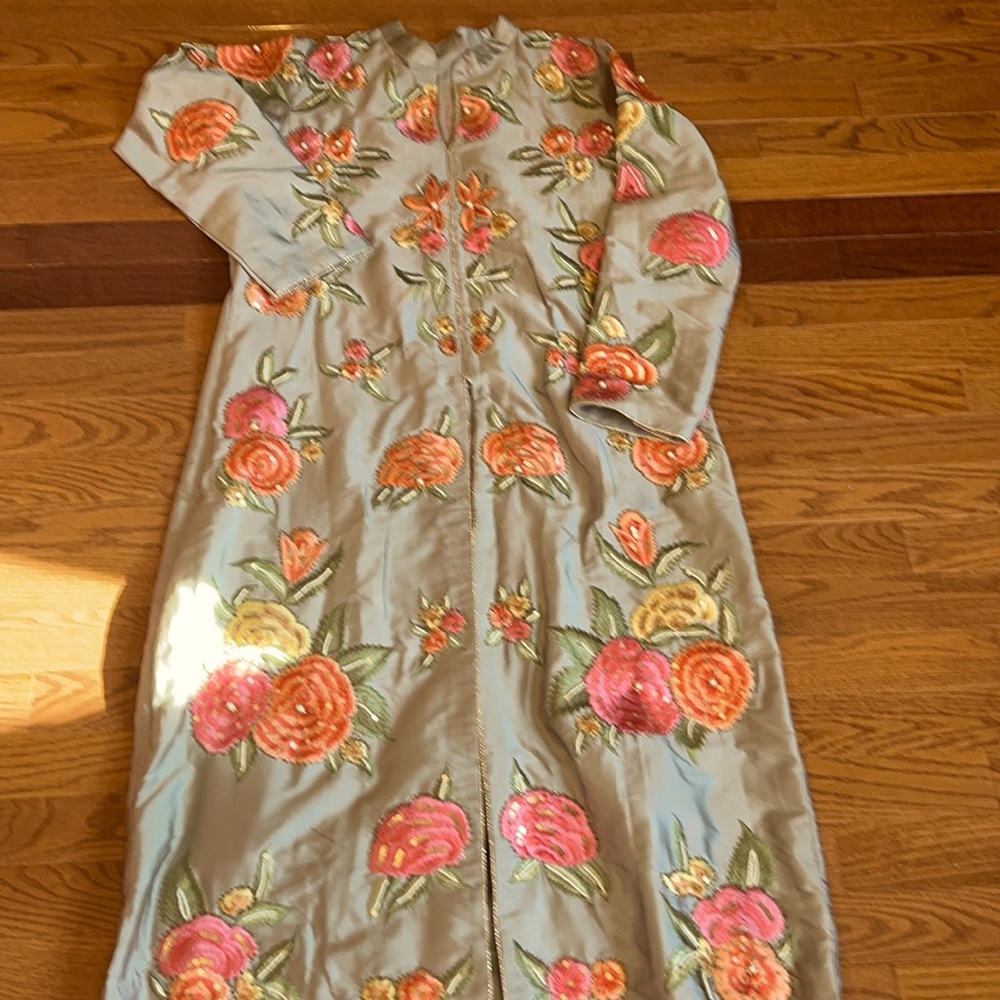 Beautiful cocktail/ reception gown